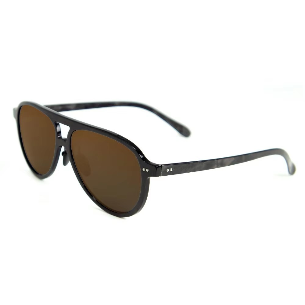 Klasikong Aviator Carbon Fiber Sunglasses Klasikong Aviator Carbon Fiber Sunglasses